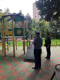 Госадмтехнадзор: за неделю устранены нарушения в содержании 101 детской площадки в Подмосковье