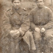 Леонид Михайлович Лисицин (слева) на фронте 